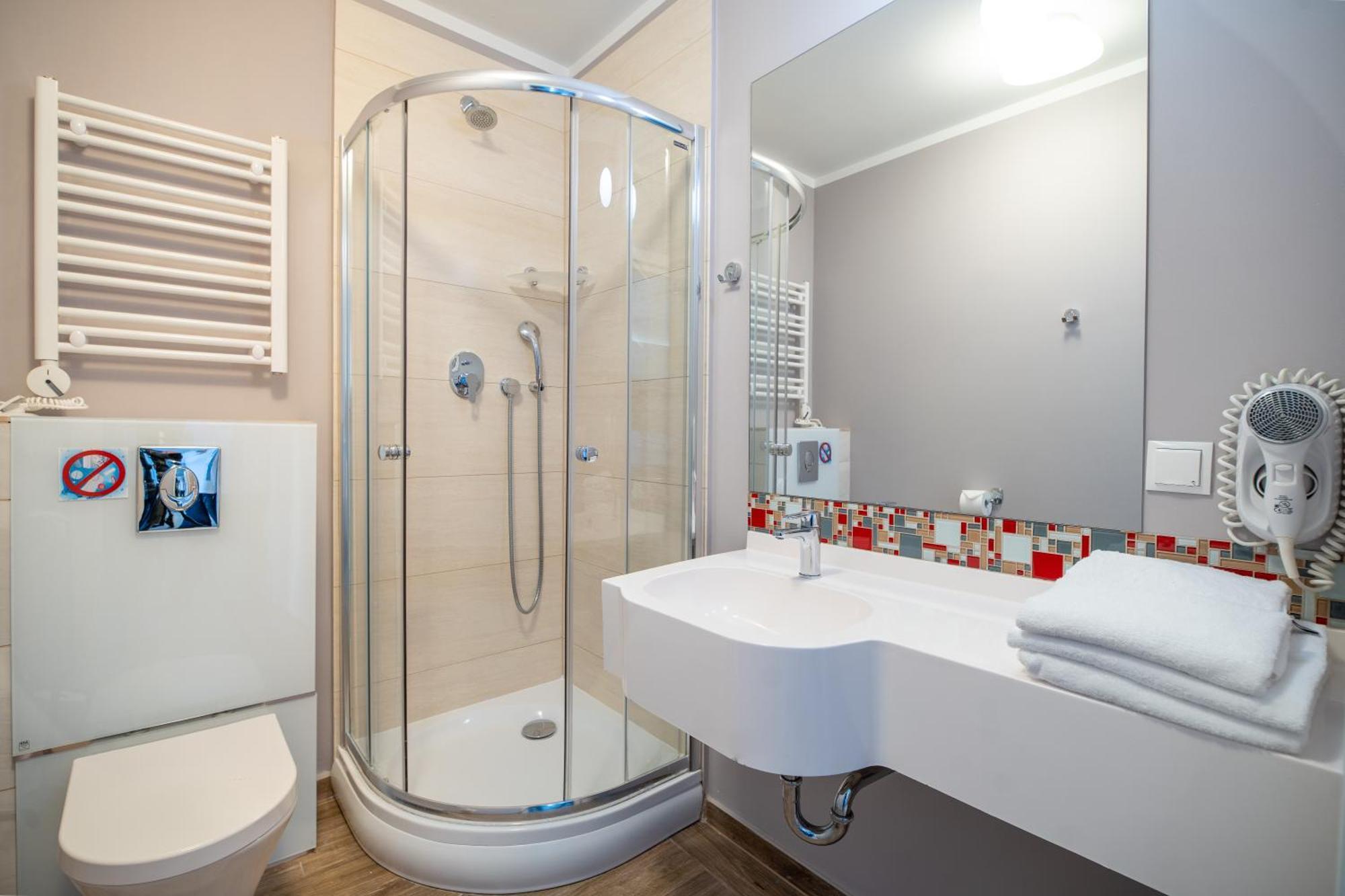 Hotel & Spa Trzy Wyspy Świnoujście Екстериор снимка
